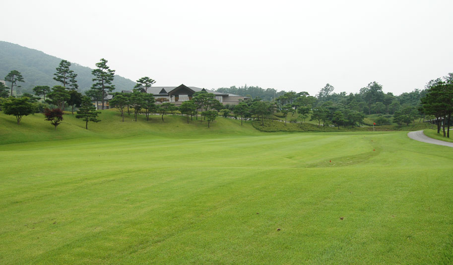 VALLEY 9HOLE 02